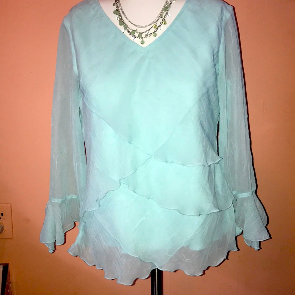 Moonlight Bay sz S chiffon style blouse